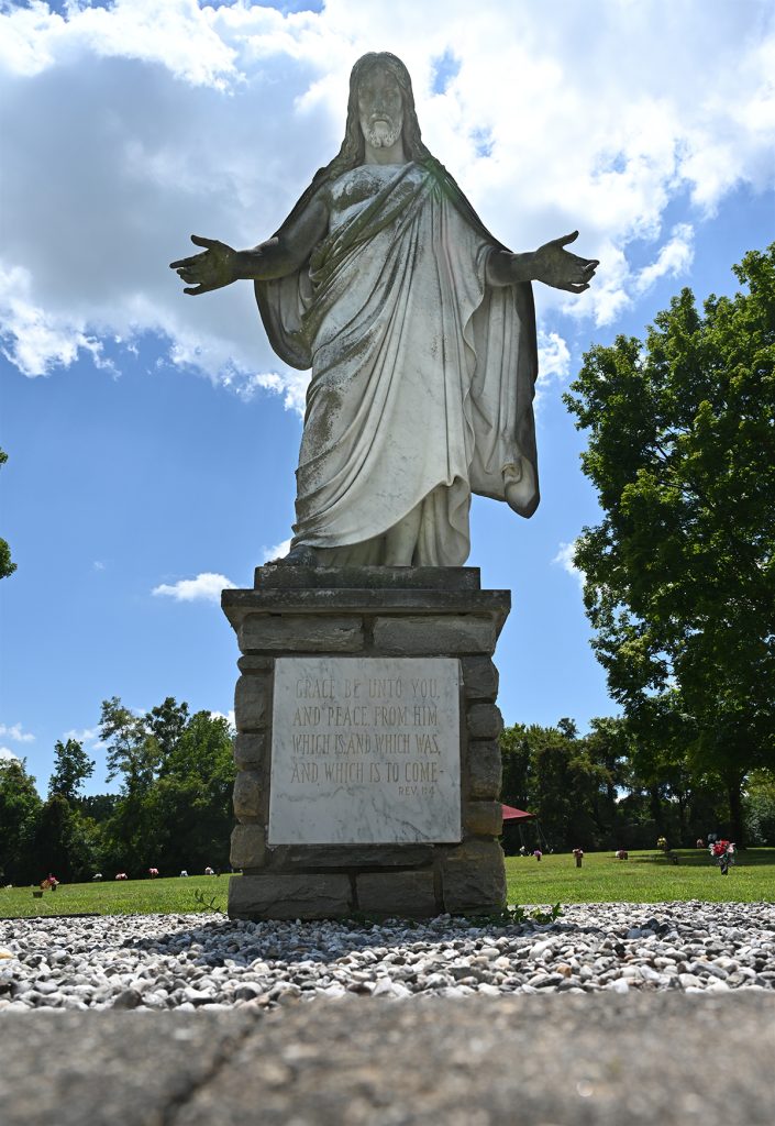 Statue of Christ with open arms